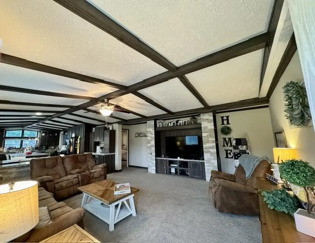 716 Old Midland Trail Salt Lick KY 40371