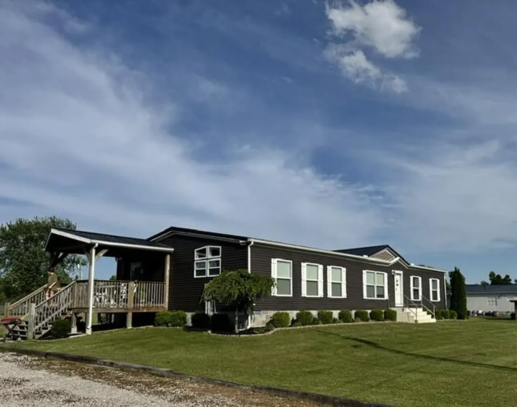 716 Old Midland Trail Salt Lick KY 40371