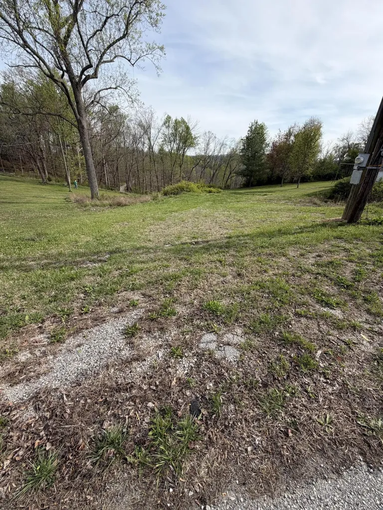 305 Paul Street Mt Vernon KY 40456