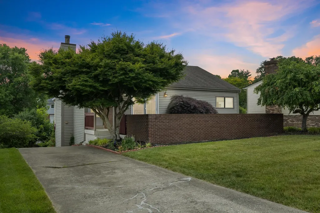 3780 Dicksonia Drive Lexington KY 40517