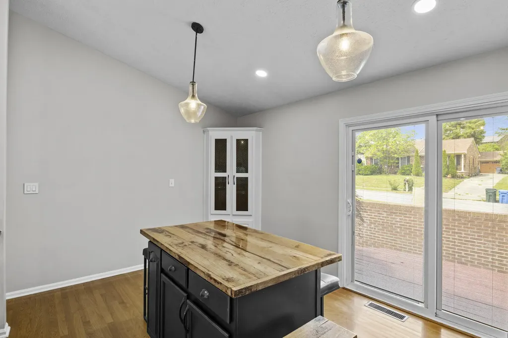 3780 Dicksonia Drive Lexington KY 40517