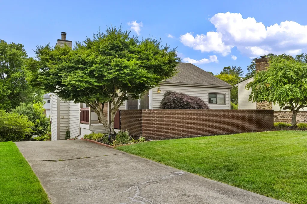 3780 Dicksonia Drive Lexington KY 40517