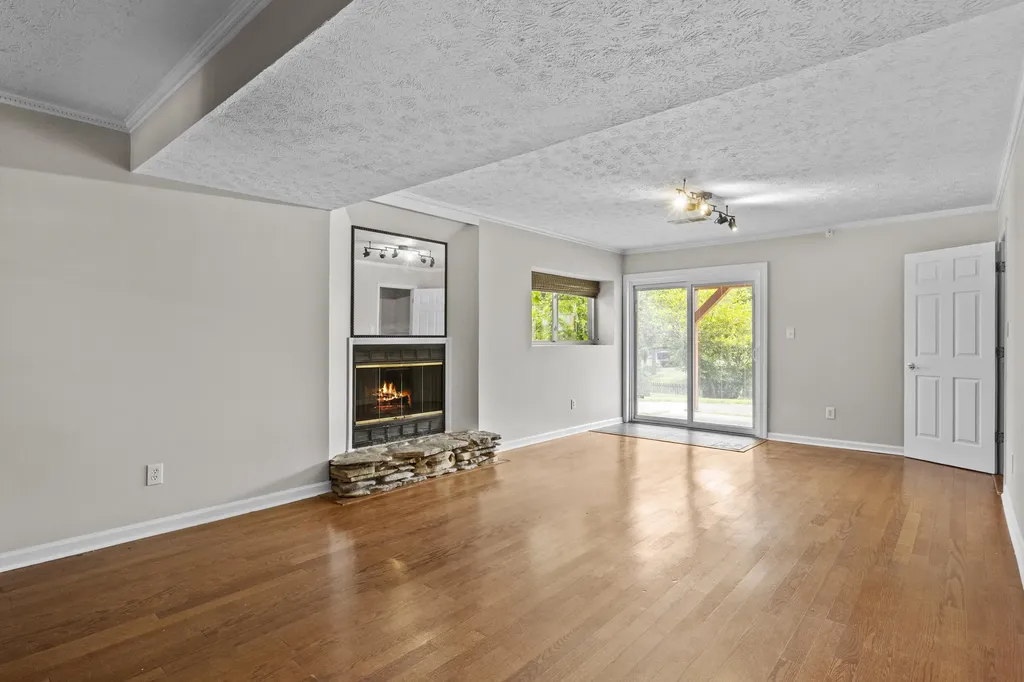 3780 Dicksonia Drive Lexington KY 40517