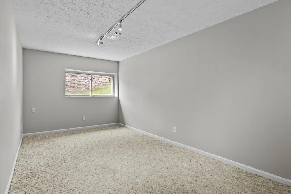 3780 Dicksonia Drive Lexington KY 40517
