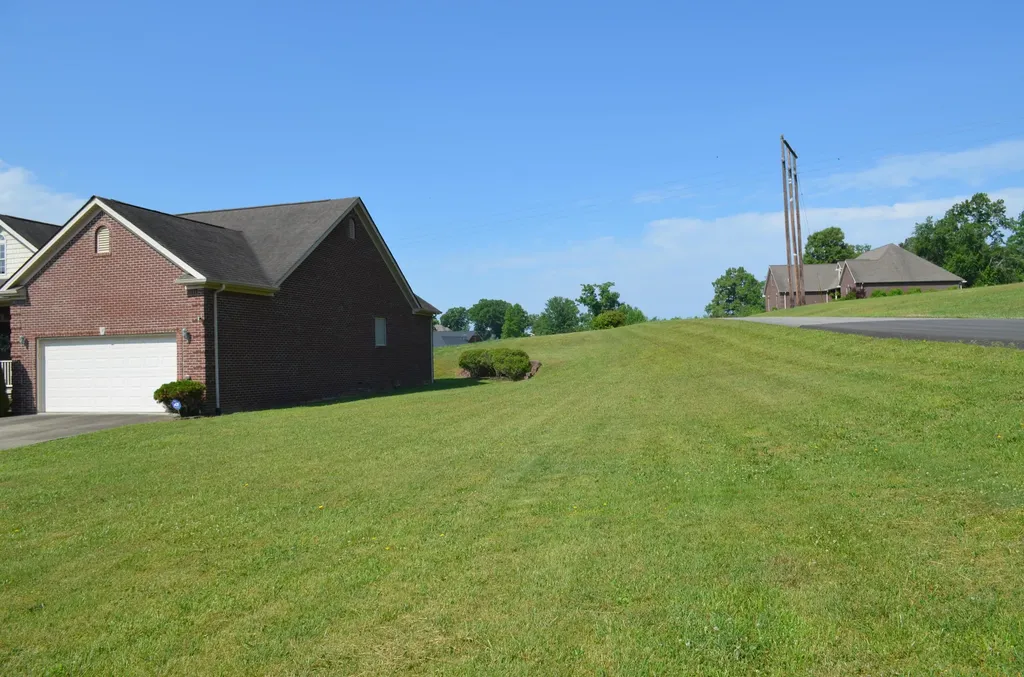 270 Wildwood Drive Corbin KY 40701