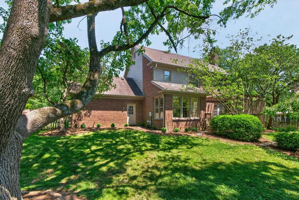 2408 Woodruff Way Lexington KY 40515