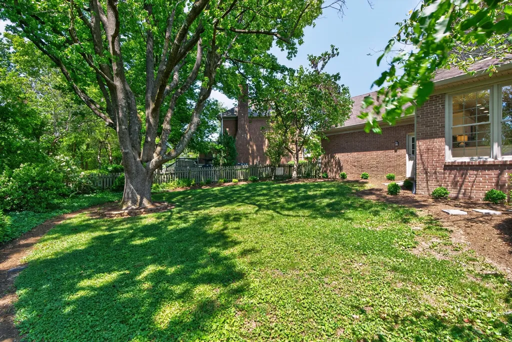 2408 Woodruff Way Lexington KY 40515