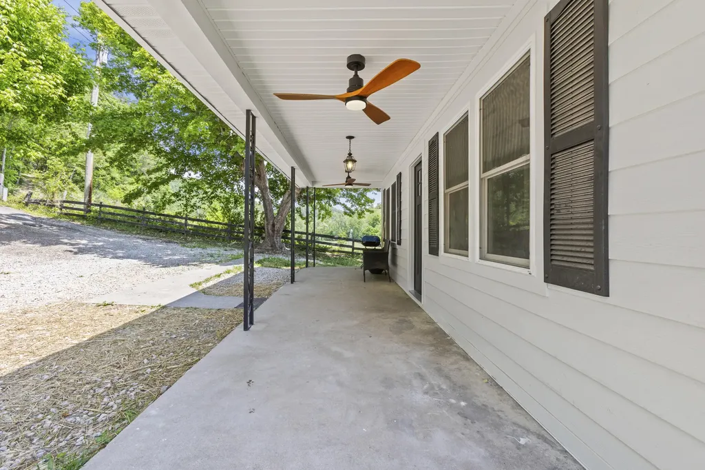 4088 State Highway 437 West Liberty KY 41472