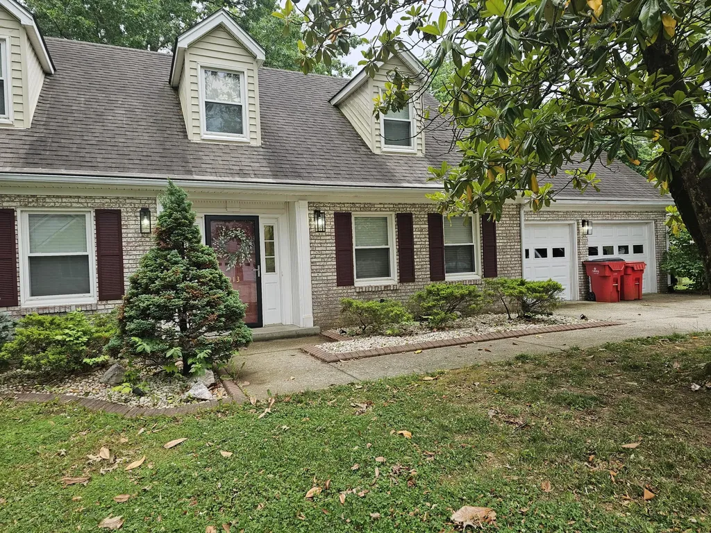 913 Stoney Creek Drive Frankfort KY 40601