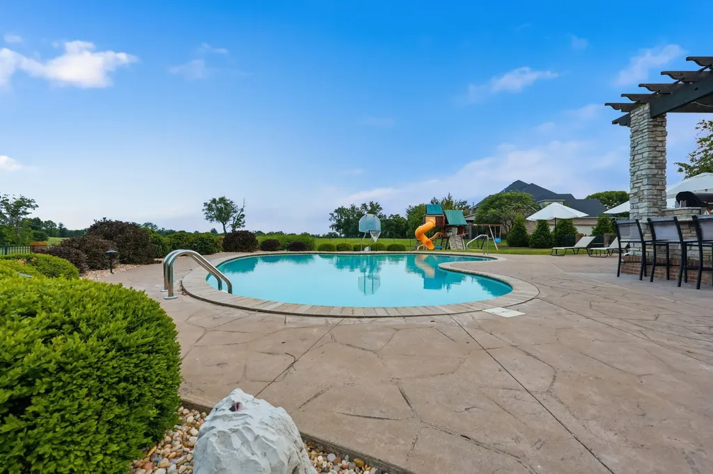 305 Eagle Drive Nicholasville KY 40356