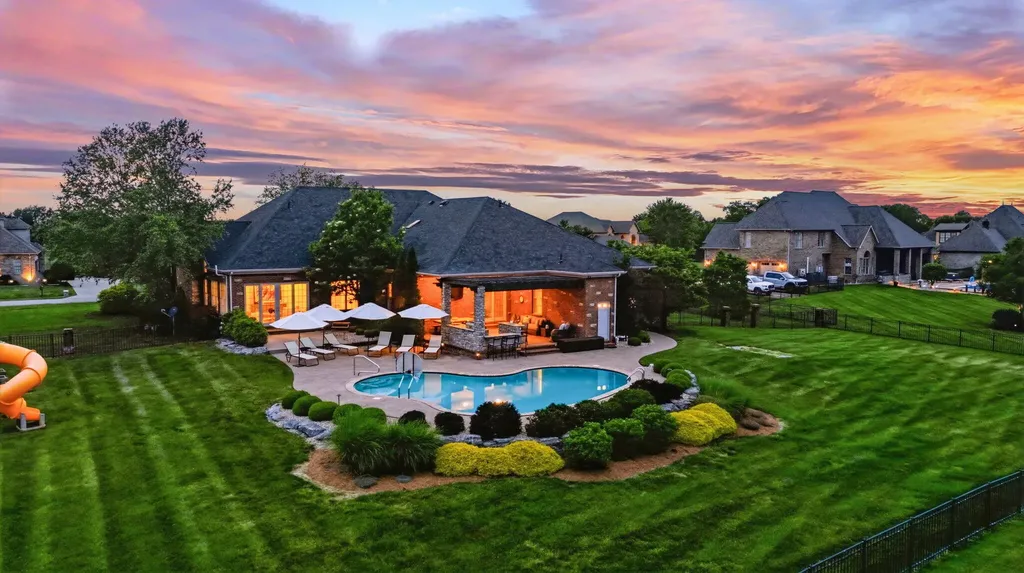 305 Eagle Drive Nicholasville KY 40356
