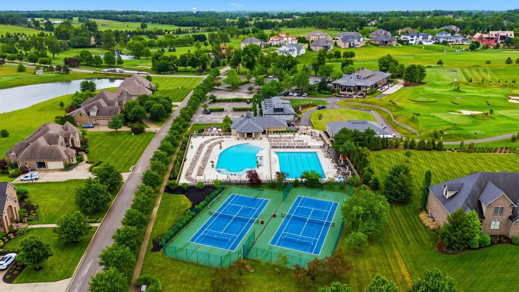 305 Eagle Drive Nicholasville KY 40356
