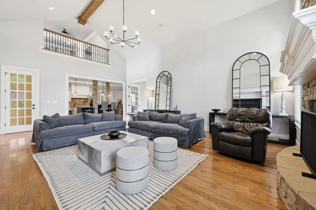 305 Eagle Drive Nicholasville KY 40356