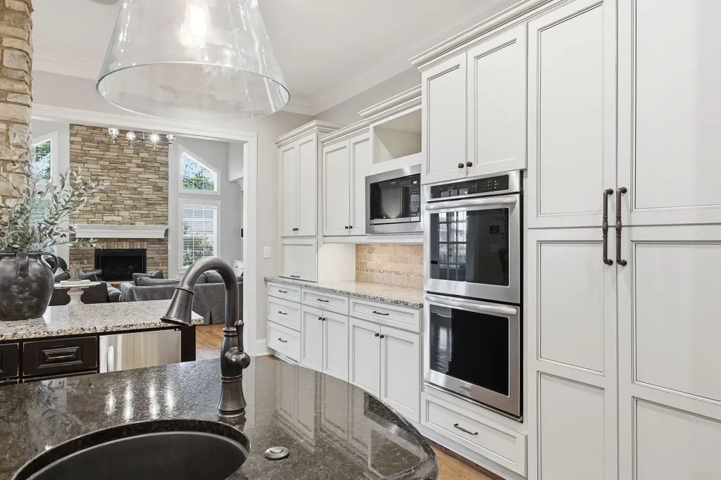 305 Eagle Drive Nicholasville KY 40356
