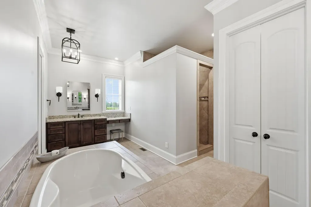 305 Eagle Drive Nicholasville KY 40356