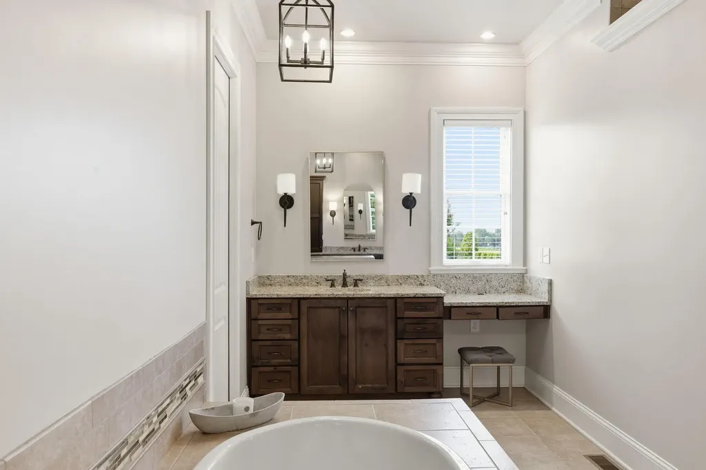 305 Eagle Drive Nicholasville KY 40356