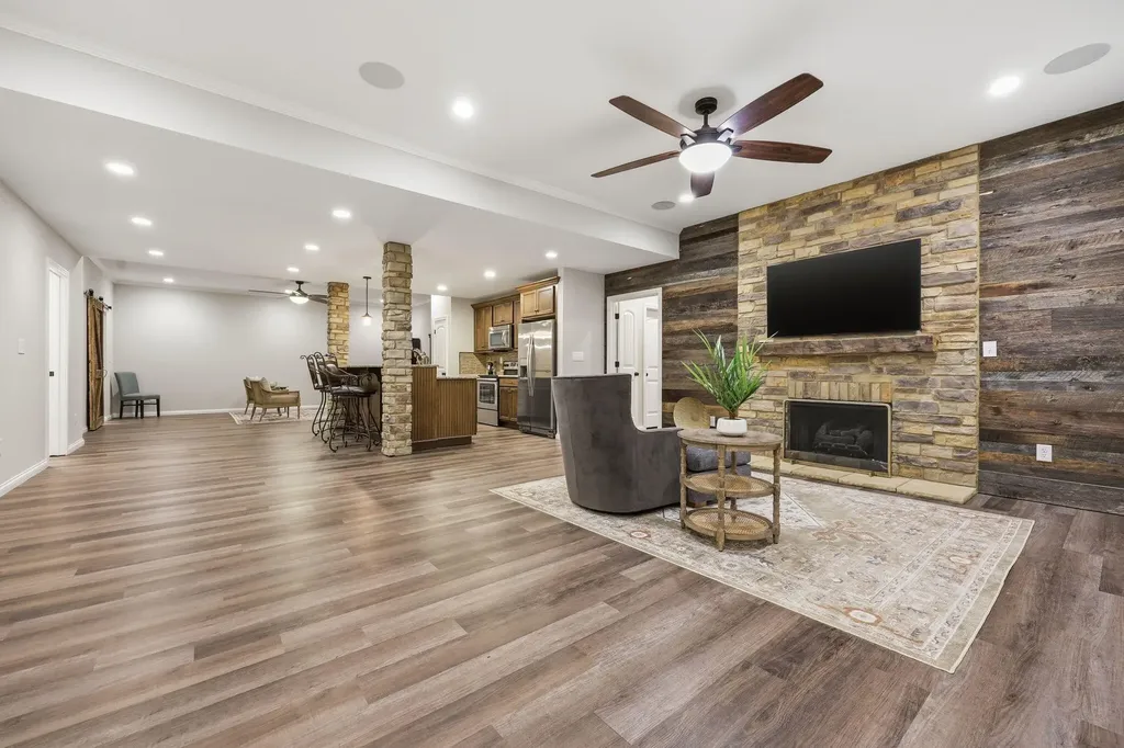 305 Eagle Drive Nicholasville KY 40356
