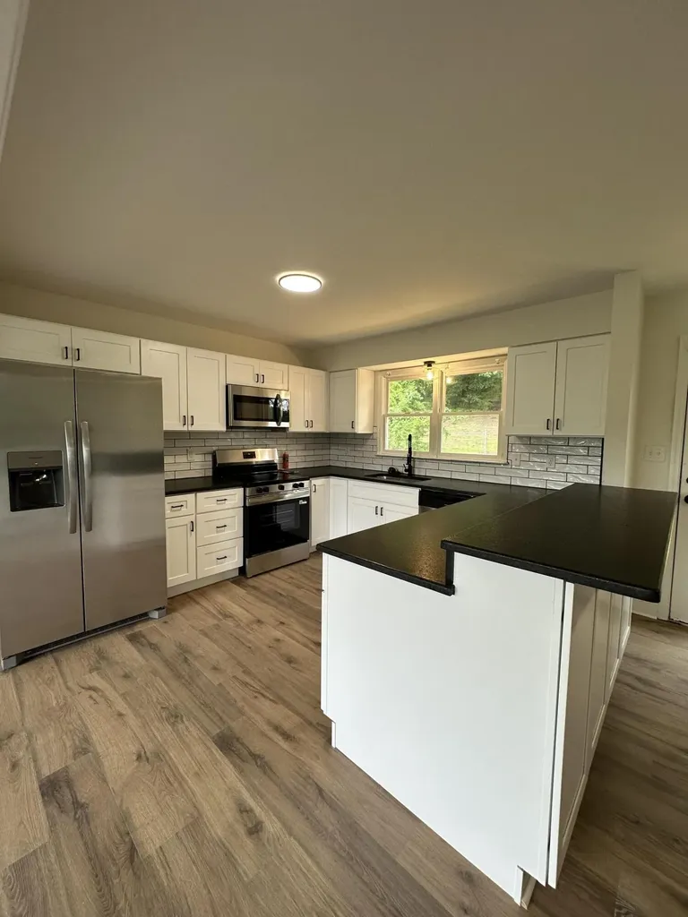 626 E Barker Lane Berea KY 40403