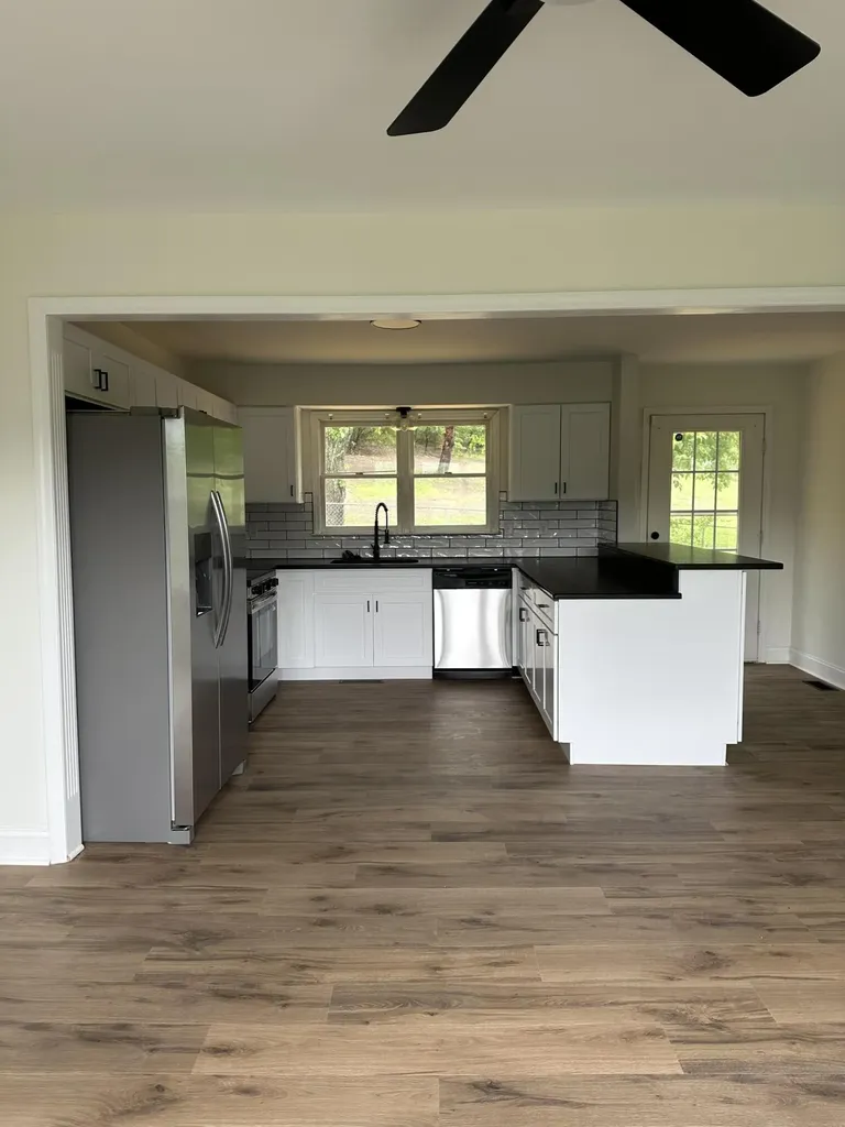 626 E Barker Lane Berea KY 40403
