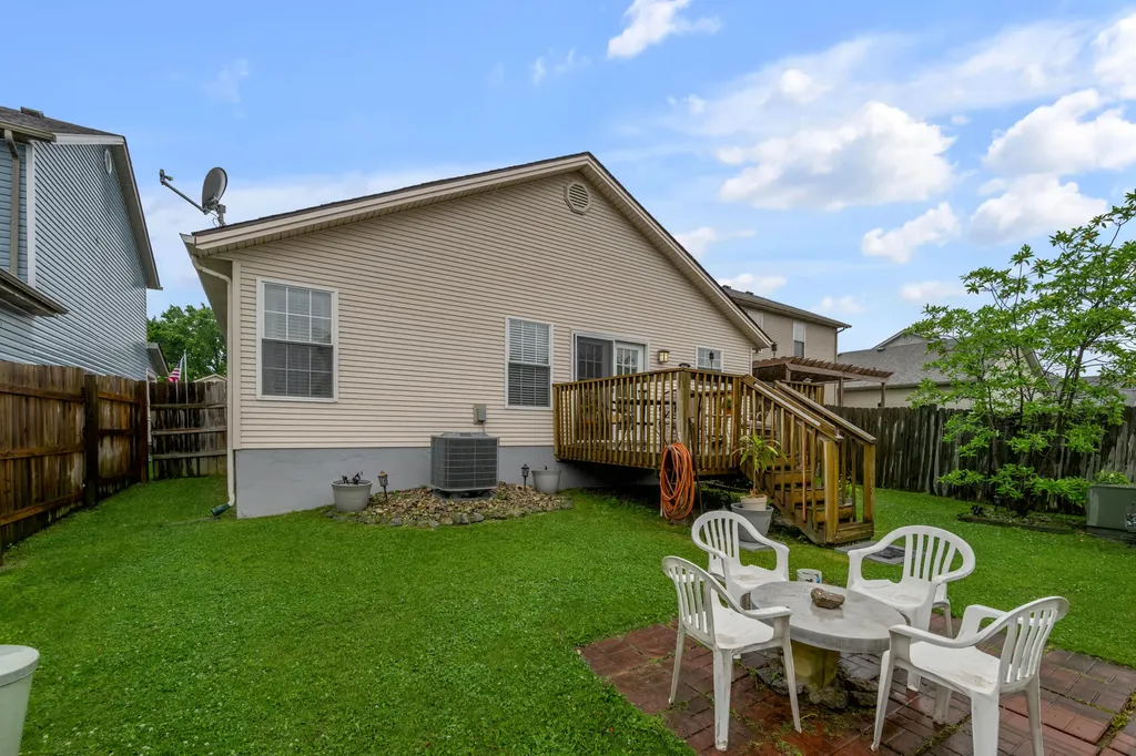 116 Sturbridge Lane Winchester KY 40391