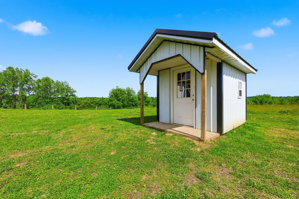 335 Jay Road Owingsville KY 40360