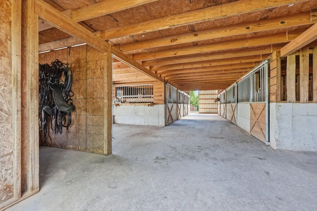 335 Jay Road Owingsville KY 40360