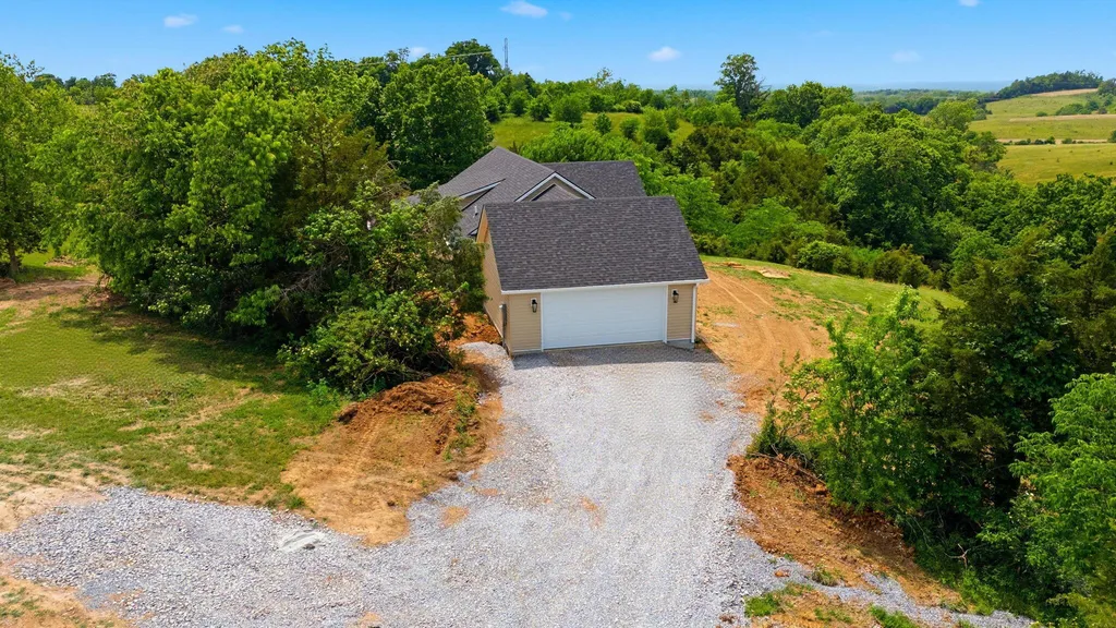 762 Perkins Lane Lancaster KY 40444