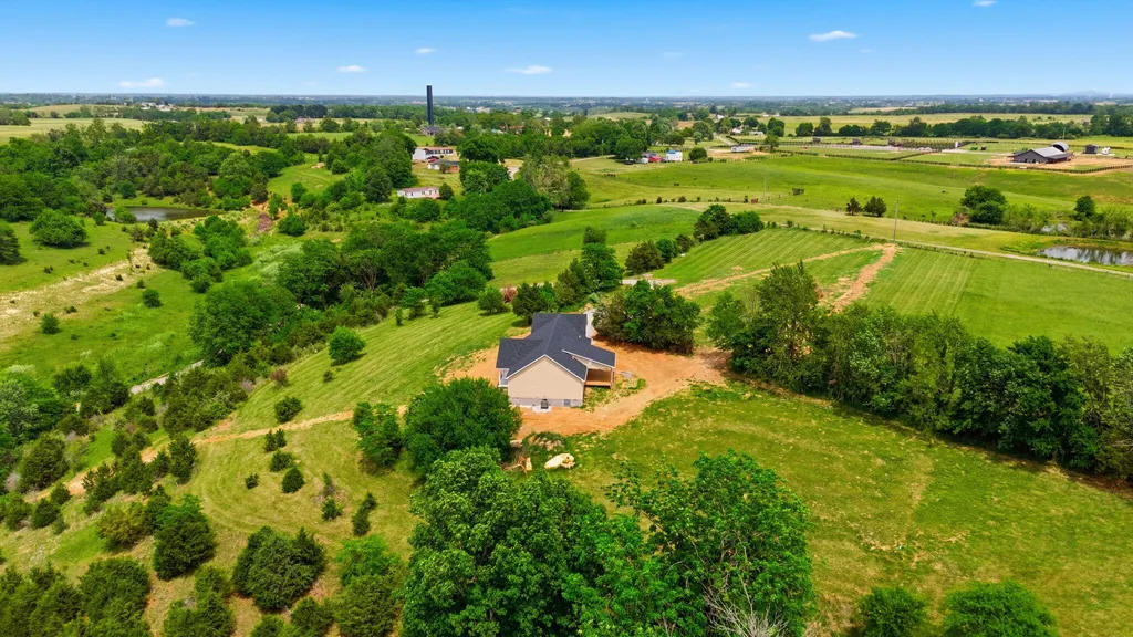 762 Perkins Lane Lancaster KY 40444