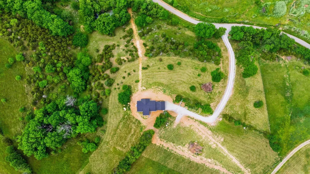 762 Perkins Lane Lancaster KY 40444
