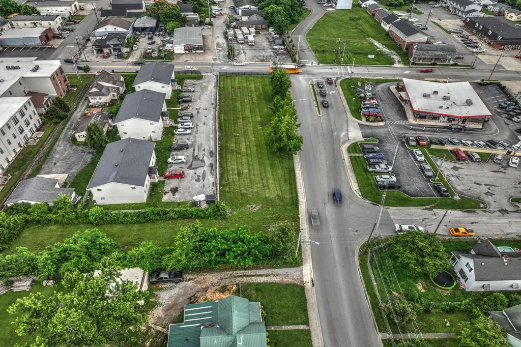 436 Big Hill Avenue Richmond KY 40475