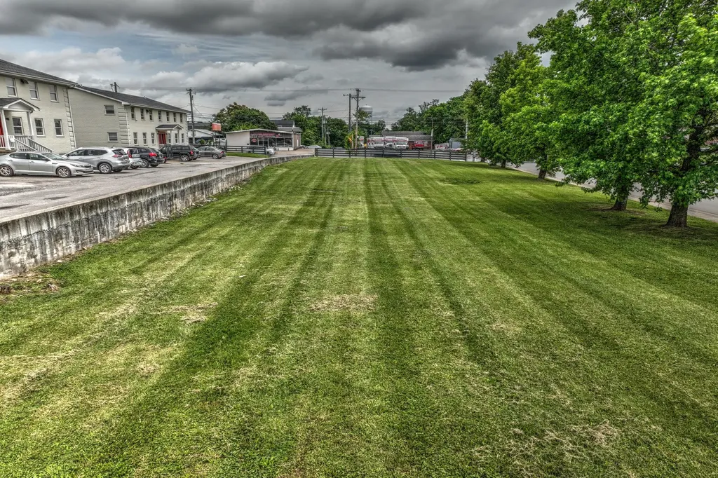 436 Big Hill Avenue Richmond KY 40475