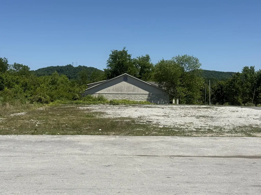 380 S Laurel Road London KY 40744