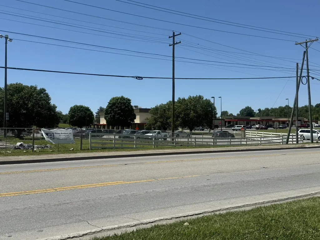 380 S Laurel Road London KY 40744