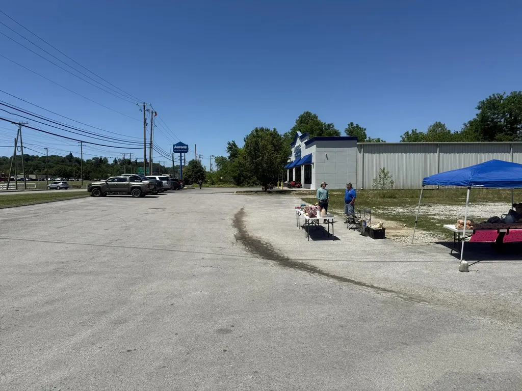 380 S Laurel Road London KY 40744