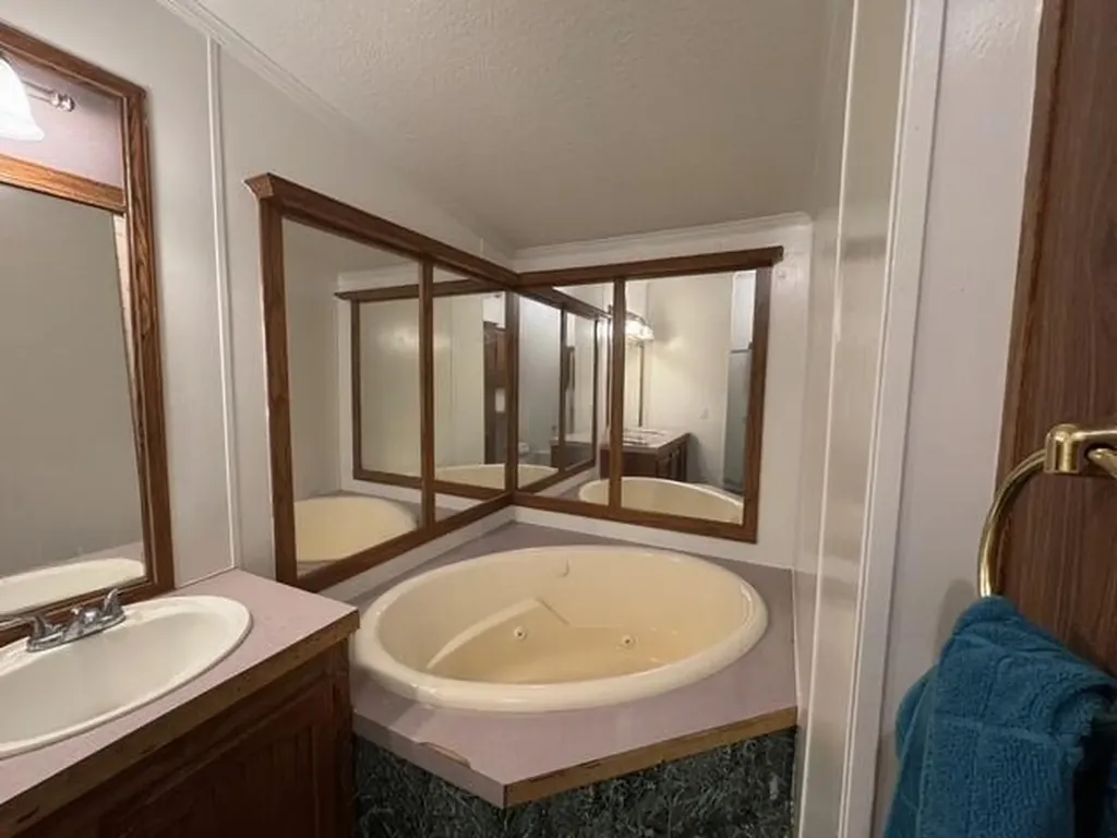 335 Beechburg Road Flemingsburg KY 41041