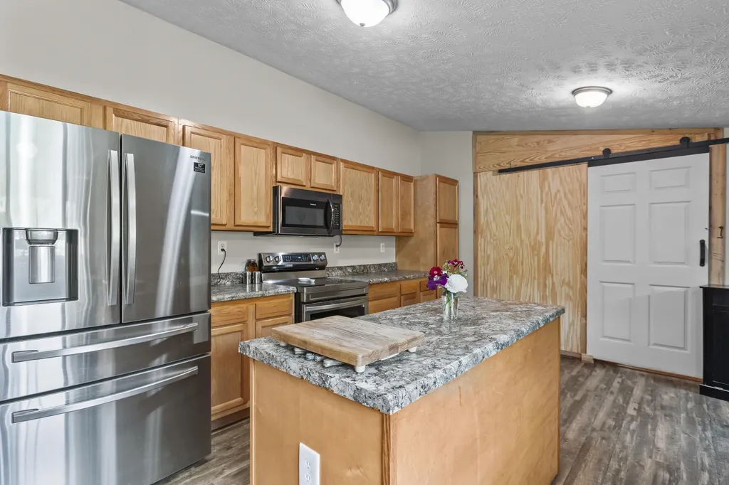 404 Lower Nickell Branch Road Hazel Green KY 41332