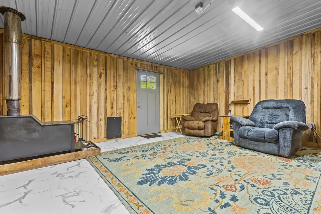 404 Lower Nickell Branch Road Hazel Green KY 41332