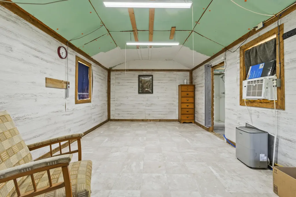 404 Lower Nickell Branch Road Hazel Green KY 41332
