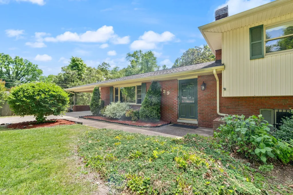 1429 Gordon Hill Pike Corbin KY 40701