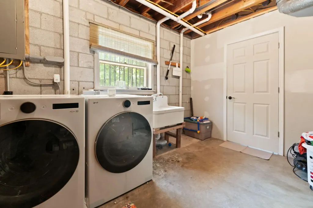 1429 Gordon Hill Pike Corbin KY 40701
