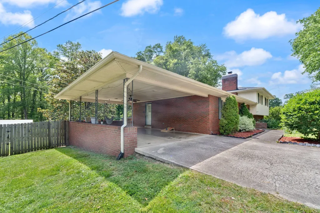 1429 Gordon Hill Pike Corbin KY 40701