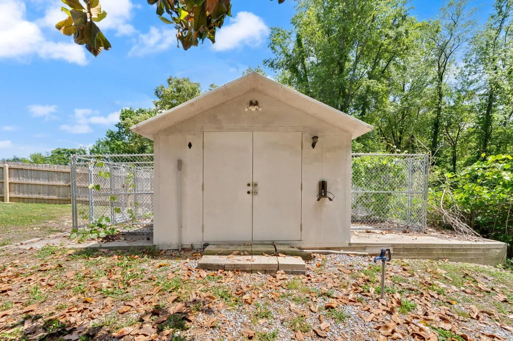 1429 Gordon Hill Pike Corbin KY 40701