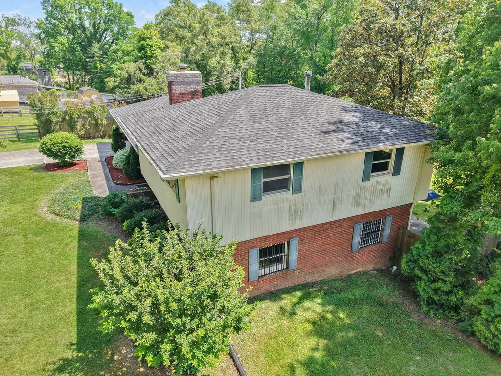1429 Gordon Hill Pike Corbin KY 40701