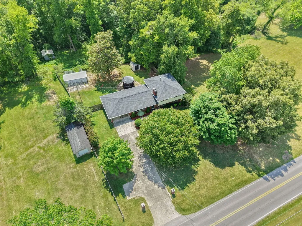 1429 Gordon Hill Pike Corbin KY 40701