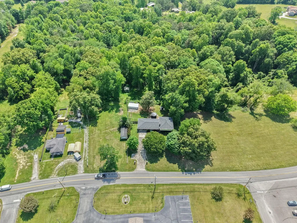 1429 Gordon Hill Pike Corbin KY 40701