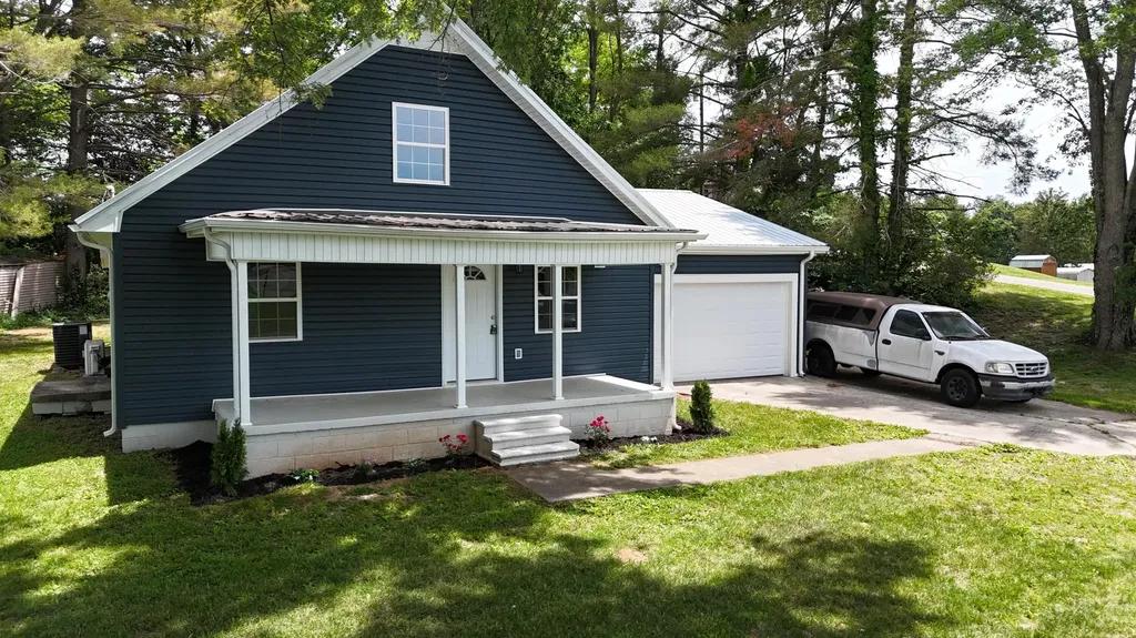 326 Murphy Avenue Ferguson KY 42533