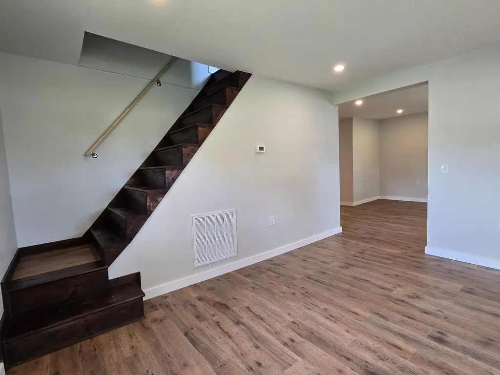 326 Murphy Avenue Ferguson KY 42533