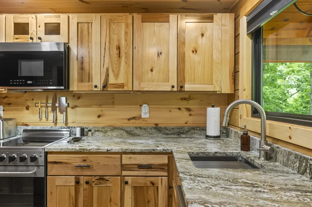 283 Cherry Blossom Circle Clay City KY 40312