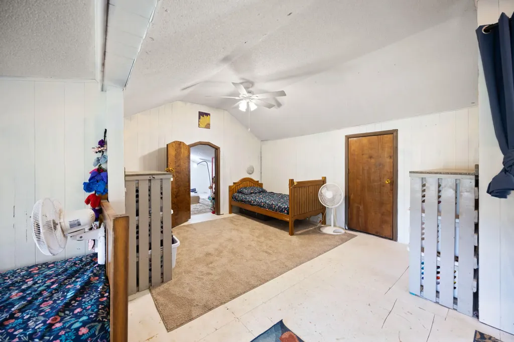 101 Gennie Hill Road Columbia KY 42728