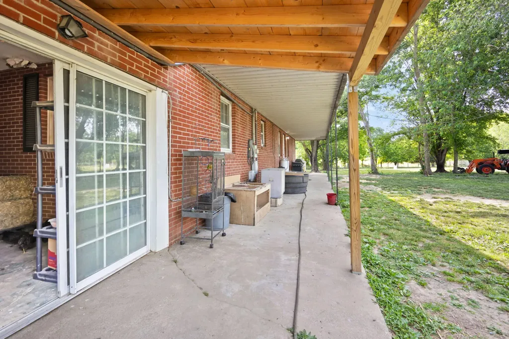 101 Gennie Hill Road Columbia KY 42728